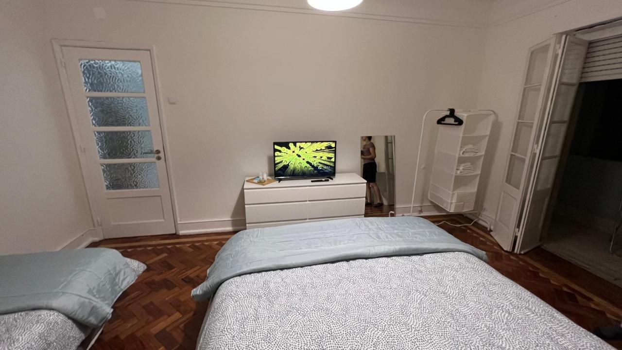 Habitacion Privada Para 3 Grande Con Balcon Lisboa Extérieur photo